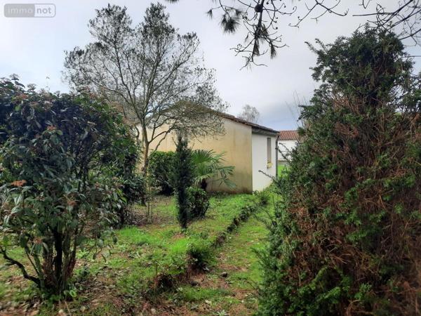 Terrain à Batir à vendre à Le Fenouiller en Vendée (85800), ref : 85091-5163