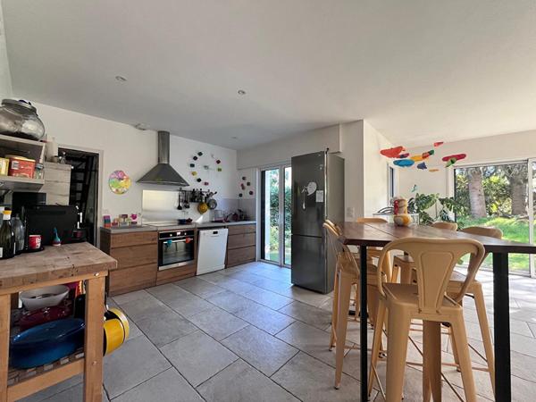 A VENDRE Maison de 158 m² avec 4 chambres et 500 m² de jardin sur Angers Quartier du Lac de Maine !