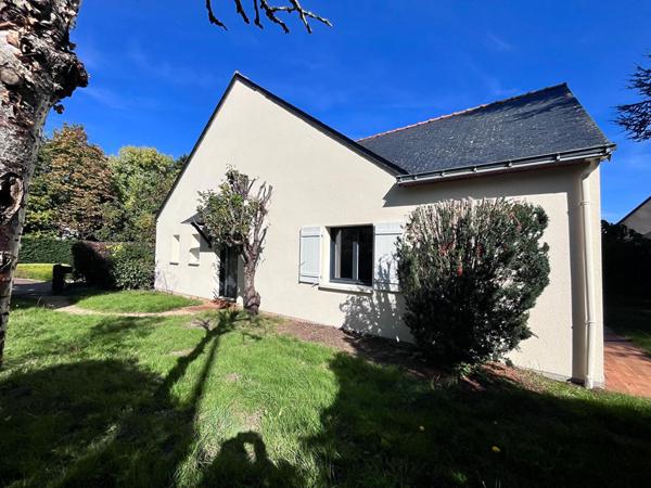 A VENDRE Maison de 158 m² avec 4 chambres et 500 m² de jardin sur Angers Quartier du Lac de Maine !