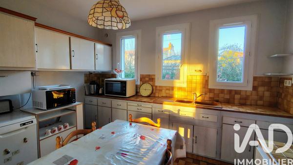 Maison à vendre 5 pièces 108 m² Fontenay-le-Comte