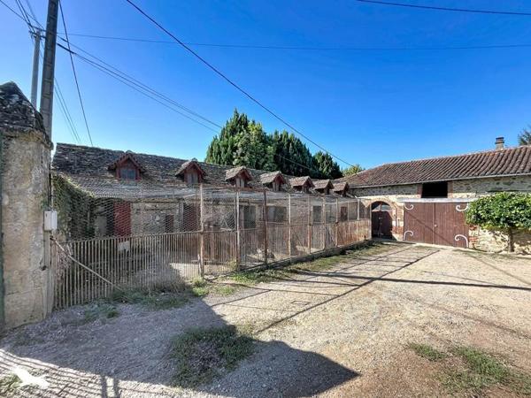 Maison à vendre 348 480 € Saint-Brice-sur-Vienne 10 p 338 m² DPE D
