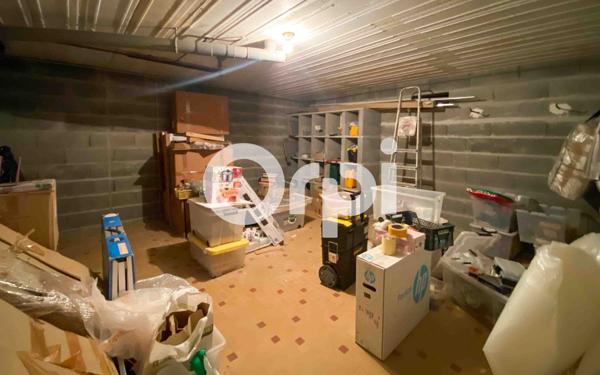 Maison à vendre    4 pièces •  Montreuil-Bellay