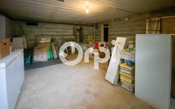 Maison à vendre    4 pièces •  Montreuil-Bellay