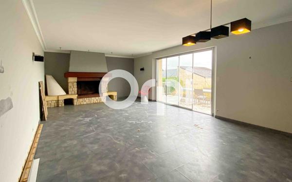 Maison à vendre    4 pièces •  Montreuil-Bellay