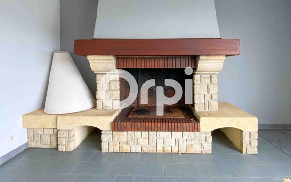 Maison à vendre    4 pièces •  Montreuil-Bellay