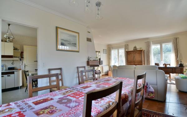 Maison à vendre    7 pièces •  Esbly