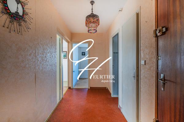 T4 de 88 m² avec vue et balcon