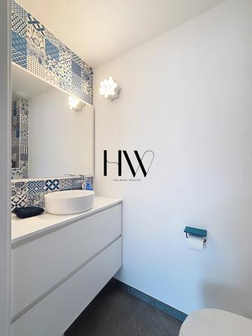 Maison de standing à vendre 14 pièces - 437 m2 - ANTHY SUR LEMAN (74)