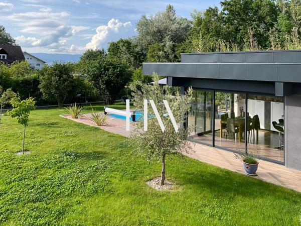 Maison de standing à vendre 14 pièces - 437 m2 - ANTHY SUR LEMAN (74)