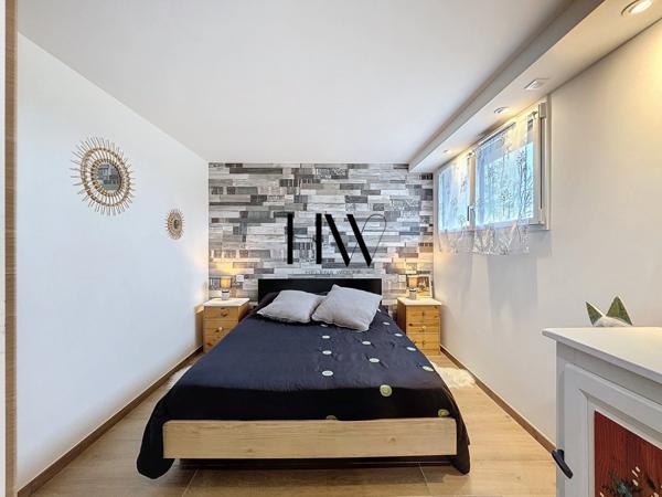 Maison de standing à vendre 14 pièces - 437 m2 - ANTHY SUR LEMAN (74)