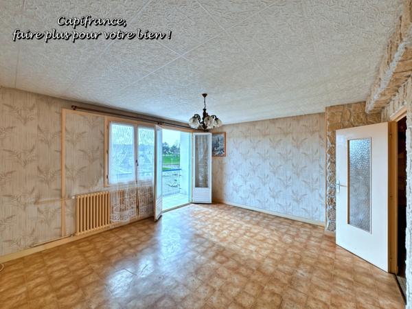 A VENDRE LA CLAYETTE (71) Appartement T4, 63 m², 3 chambres