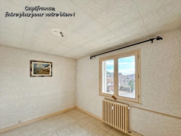 A VENDRE LA CLAYETTE (71) Appartement T4, 63 m², 3 chambres