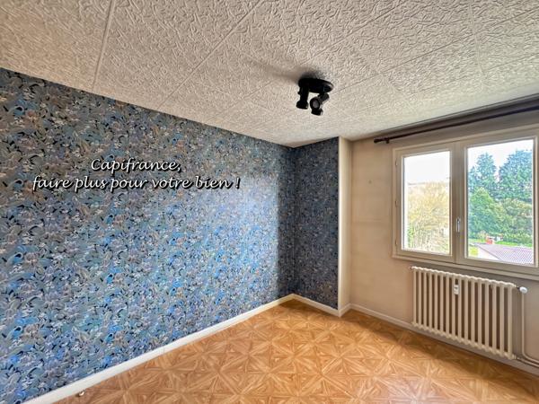 A VENDRE LA CLAYETTE (71) Appartement T4, 63 m², 3 chambres