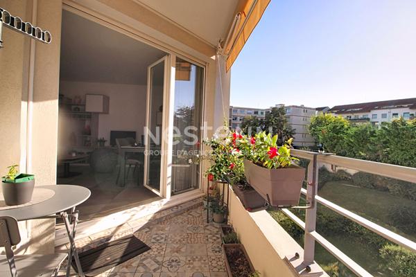 Appartement 3 Pièces Quartier Eglise exposé Ouest avec Ascenseur Cave et Terrasse - 69500 BRON
