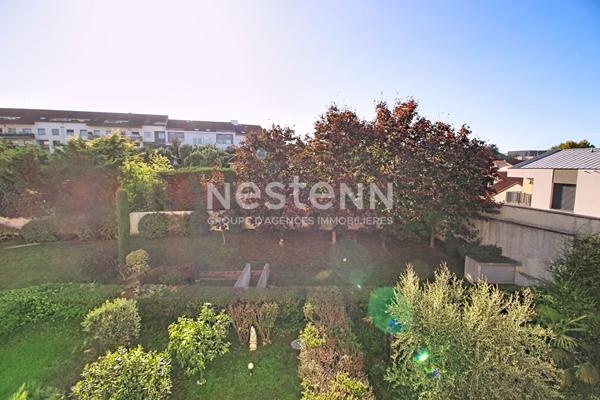 Appartement 3 Pièces Quartier Eglise exposé Ouest avec Ascenseur Cave et Terrasse - 69500 BRON