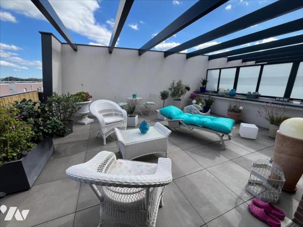 MAGNIFIQUE APPARTEMENT T4 AVEC TERRASSE CENTRE VILLE AULNAY-SOUS-BOIS