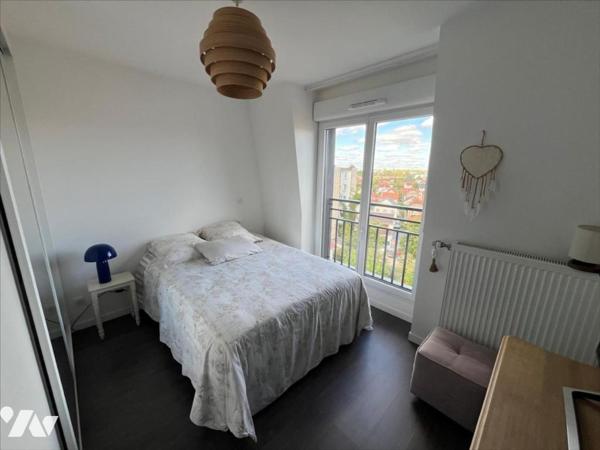 MAGNIFIQUE APPARTEMENT T4 AVEC TERRASSE CENTRE VILLE AULNAY-SOUS-BOIS