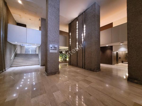 Puteaux : Appartement de 24m² avec Cave