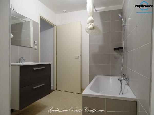 Maison à vendre 4 pièces - 78 m² - MIGNE AUXANCES (86)