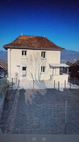 Yenne (73170) 10 MINUTES DE YENNE MAISON DE TYPE 3 SUR 470 M² ENVIRON DE TERRAIN