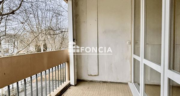 À vendre Appartement 4 pièces 75.8 m² - Valence 26000