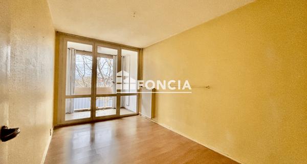 À vendre Appartement 4 pièces 75.8 m² - Valence 26000