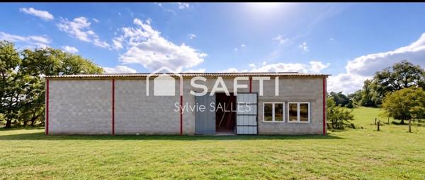 Terrain agricole avec bâtiment