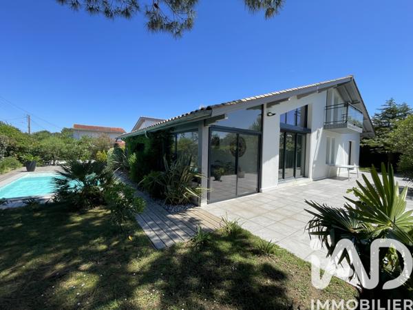 Maison à vendre 8 pièces 198 m² Anglet