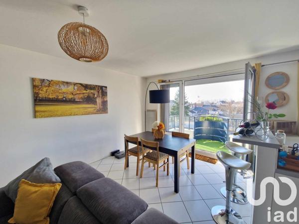 Appartement 3 pièces de 70 m² à Olivet (45160)