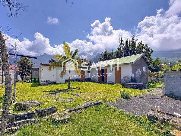 À 2 min du centre de Cilaos, fort potentiel