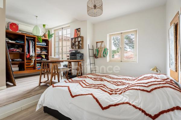 Maison à vendre 7 pièces LA CIOTAT CLOS DES PLAGES (13) TERRAIN 900 m2 Piscine