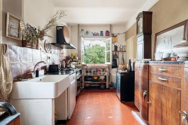 Maison à vendre 7 pièces LA CIOTAT CLOS DES PLAGES (13) TERRAIN 900 m2 Piscine