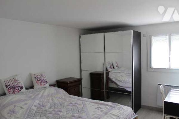 Maison d'habitation avec piscine