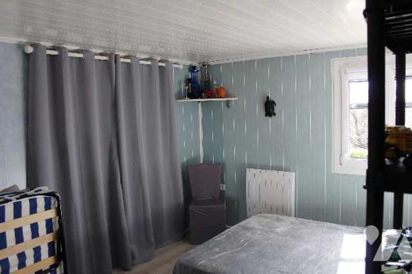 Maison d'habitation avec piscine