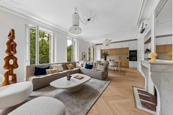 Vente Appartement de luxe Paris 7 6 Pièces 126 m²