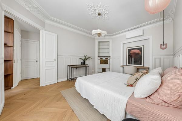 Vente Appartement de luxe Paris 7 6 Pièces 126 m²