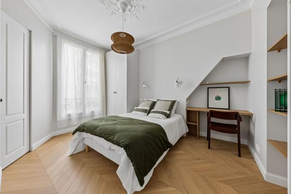 Vente Appartement de luxe Paris 7 6 Pièces 126 m²