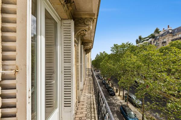 Vente Appartement de luxe Paris 7 6 Pièces 126 m²