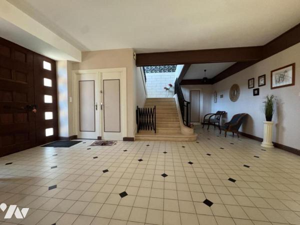 GRANDE POPRIETE FAMILIALE