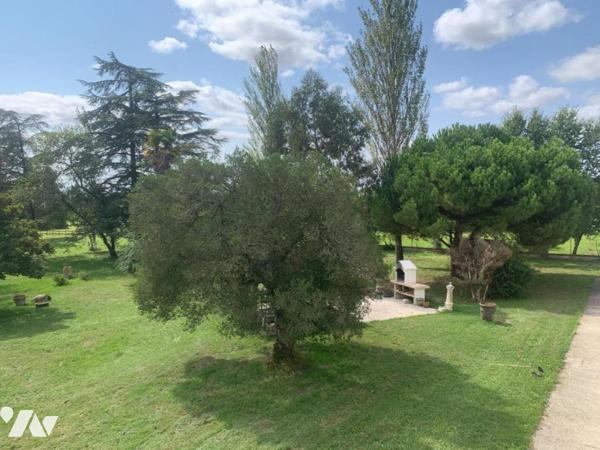 GRANDE POPRIETE FAMILIALE