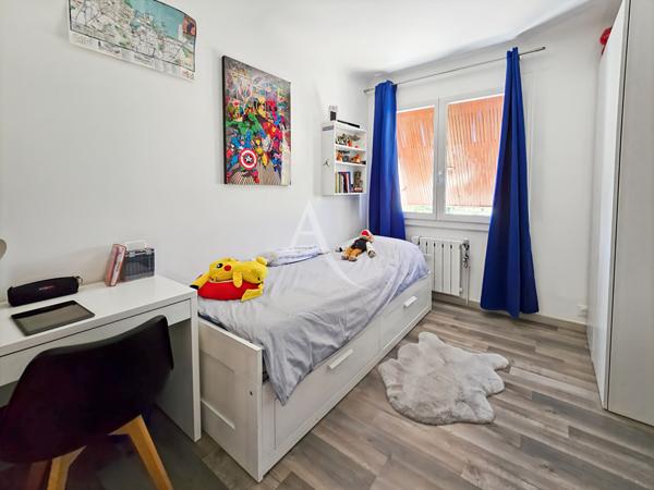 Exclusivité Rare à la vente Villa 160 m², deux logements, grand terrain et terrasse Allauch 13190