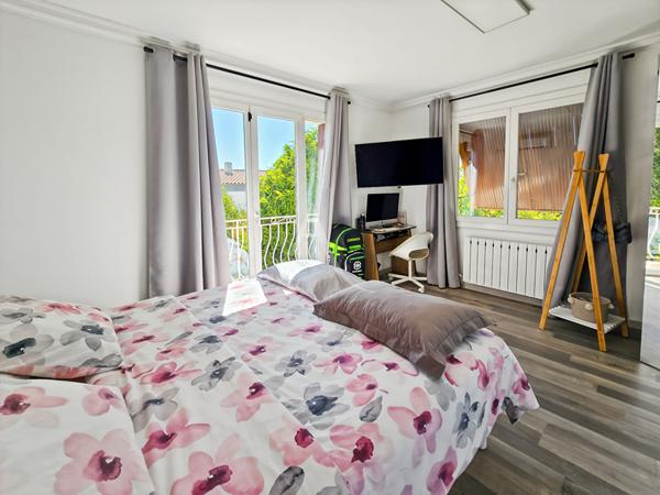 Exclusivité Rare à la vente Villa 160 m², deux logements, grand terrain et terrasse Allauch 13190