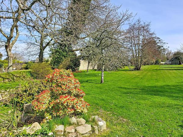 Terrain constructible, havre de paix, centre bourg