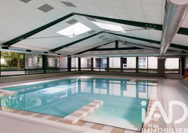 Immeuble à vendre 89 m² Serris