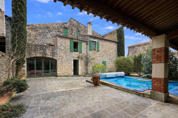 Maison 9 pièce(s) 294.09 m2