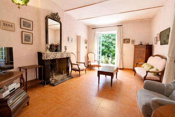 Maison 9 pièce(s) 294.09 m2