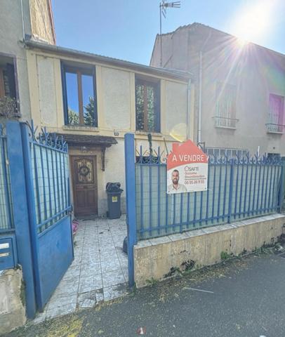 Maison 4 pièces 3 chambres en plein centre ville