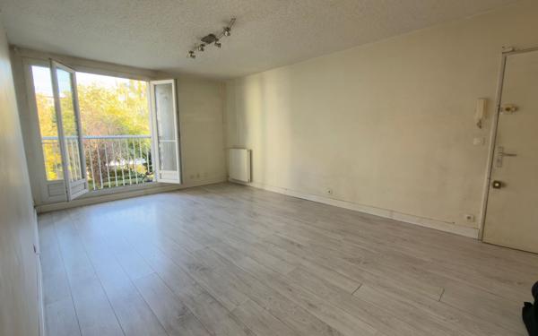 Appartement à vendre    3 pièces •  Neuilly-sur-Marne