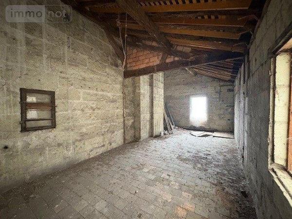 Immeuble à vendre à Saumur dans le Maine-et-Loire (49400), ref : 49105-821