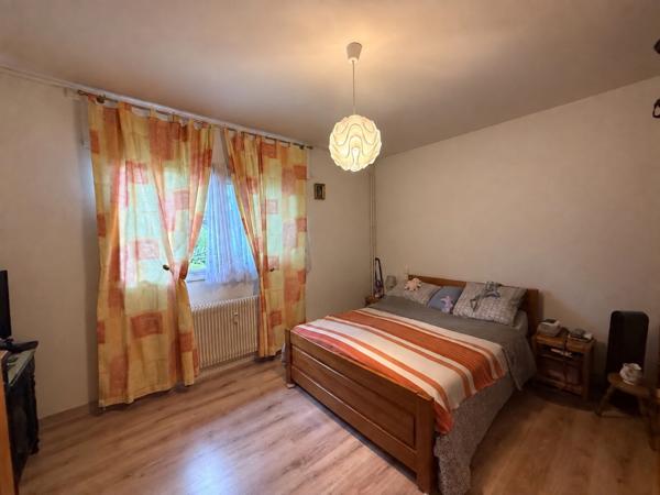 Appartement à vendre 3 pièces  ()